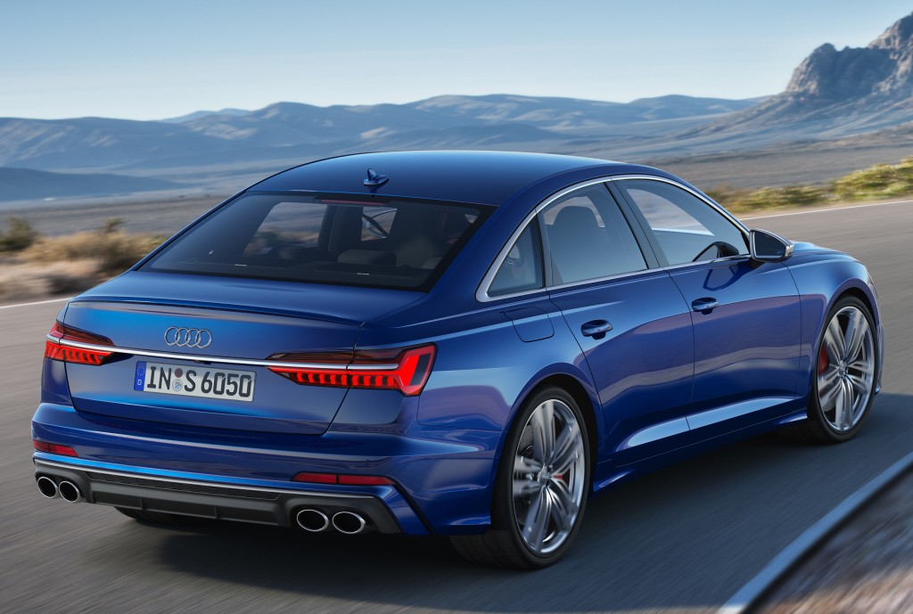 Audi S6 photo 7