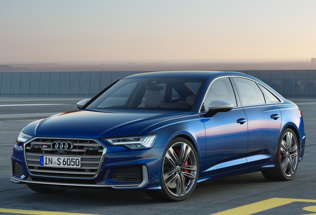 Audi S6 photo 10