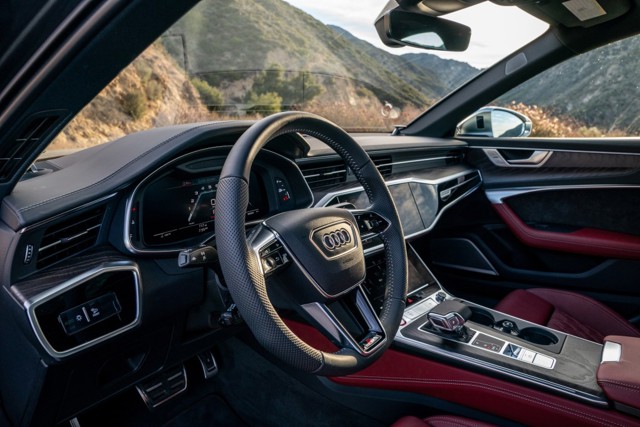 Audi S6 photo 54