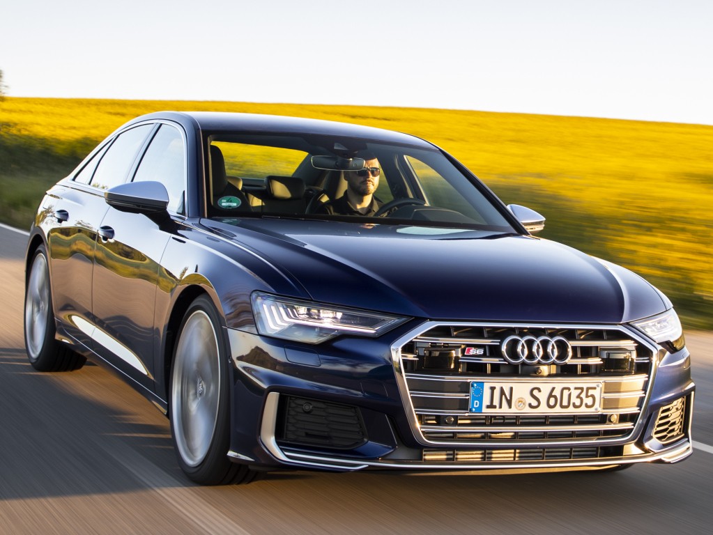 Audi S6 photo 20