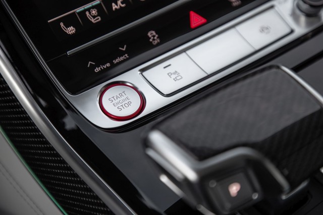 Audi S8 Foto 82