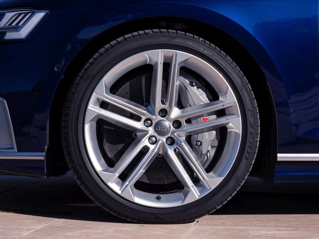 Audi S8 Foto 3