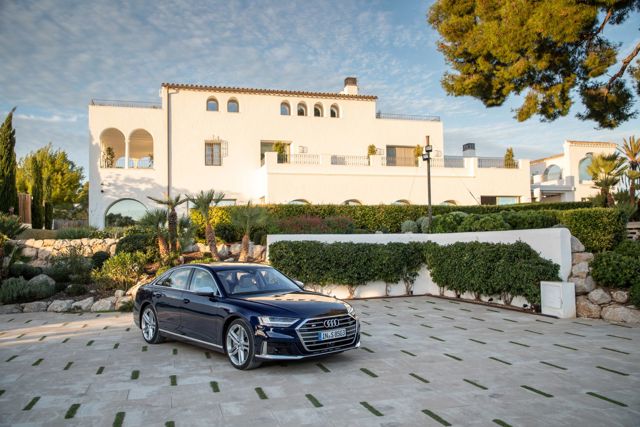 Audi S8 Foto 26
