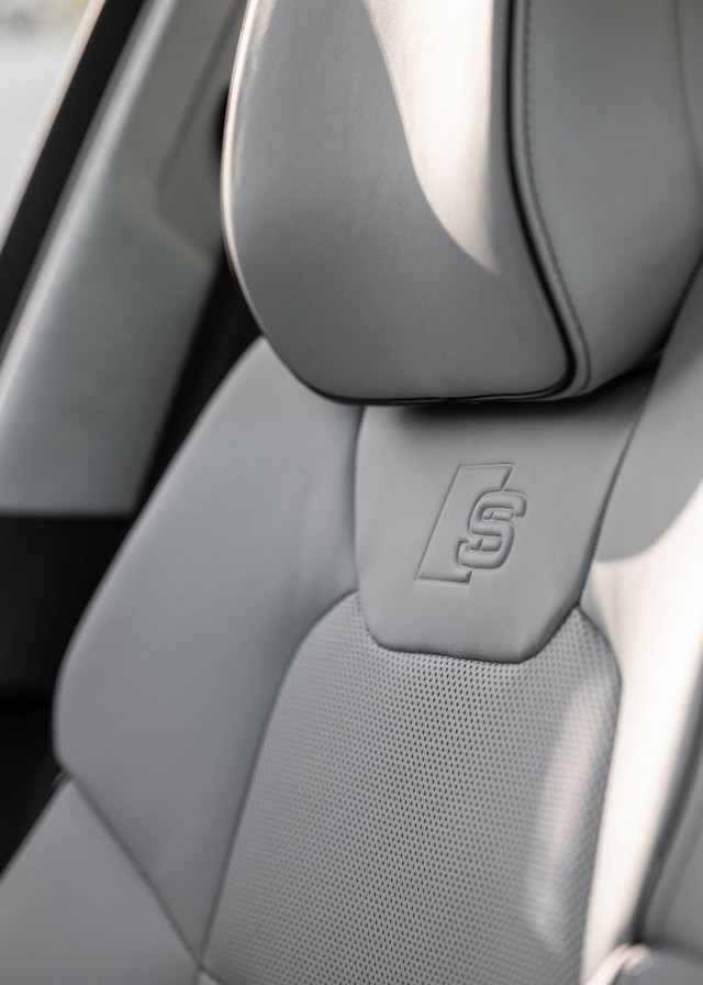 Audi S8 Foto 72