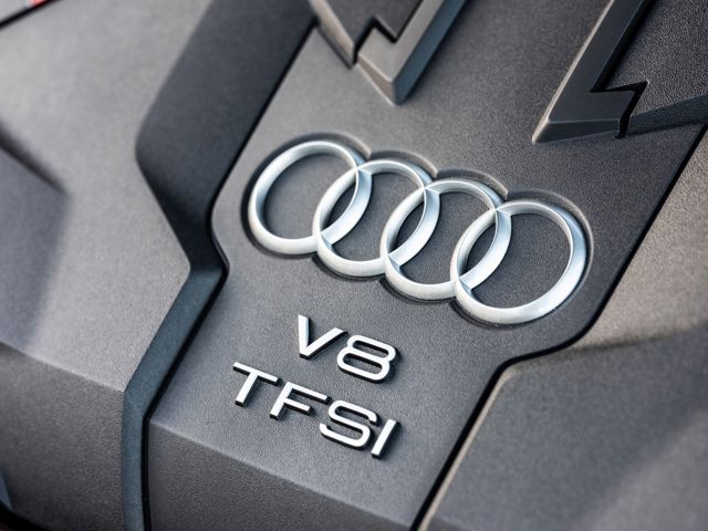 Audi S8 Foto 74
