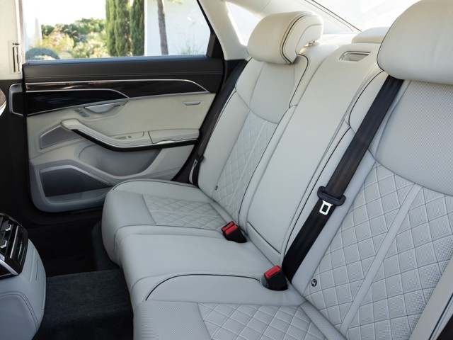 Audi S8 Foto 75