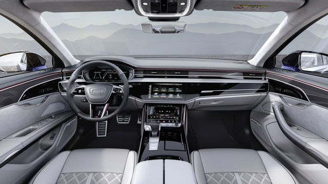 Audi S8 photo 9