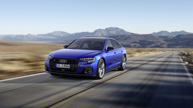 AUDI S8