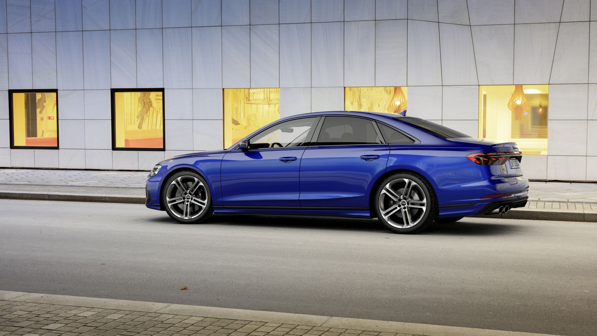 Audi S8 photo 7