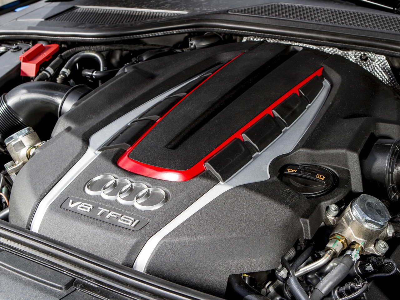 Audi S8 photo 57