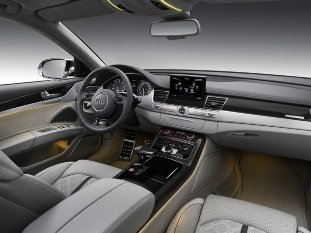 Audi S8 photo 59