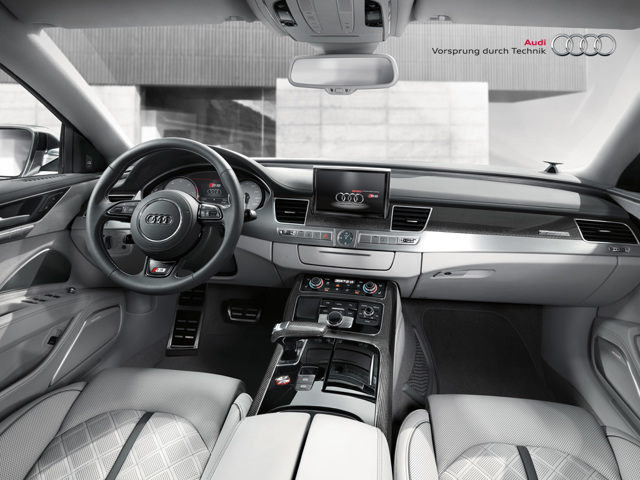 Audi S8 photo 53