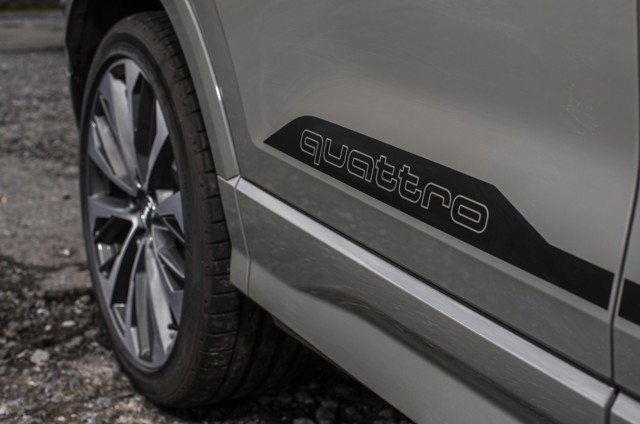 Audi Sq2 photo 14