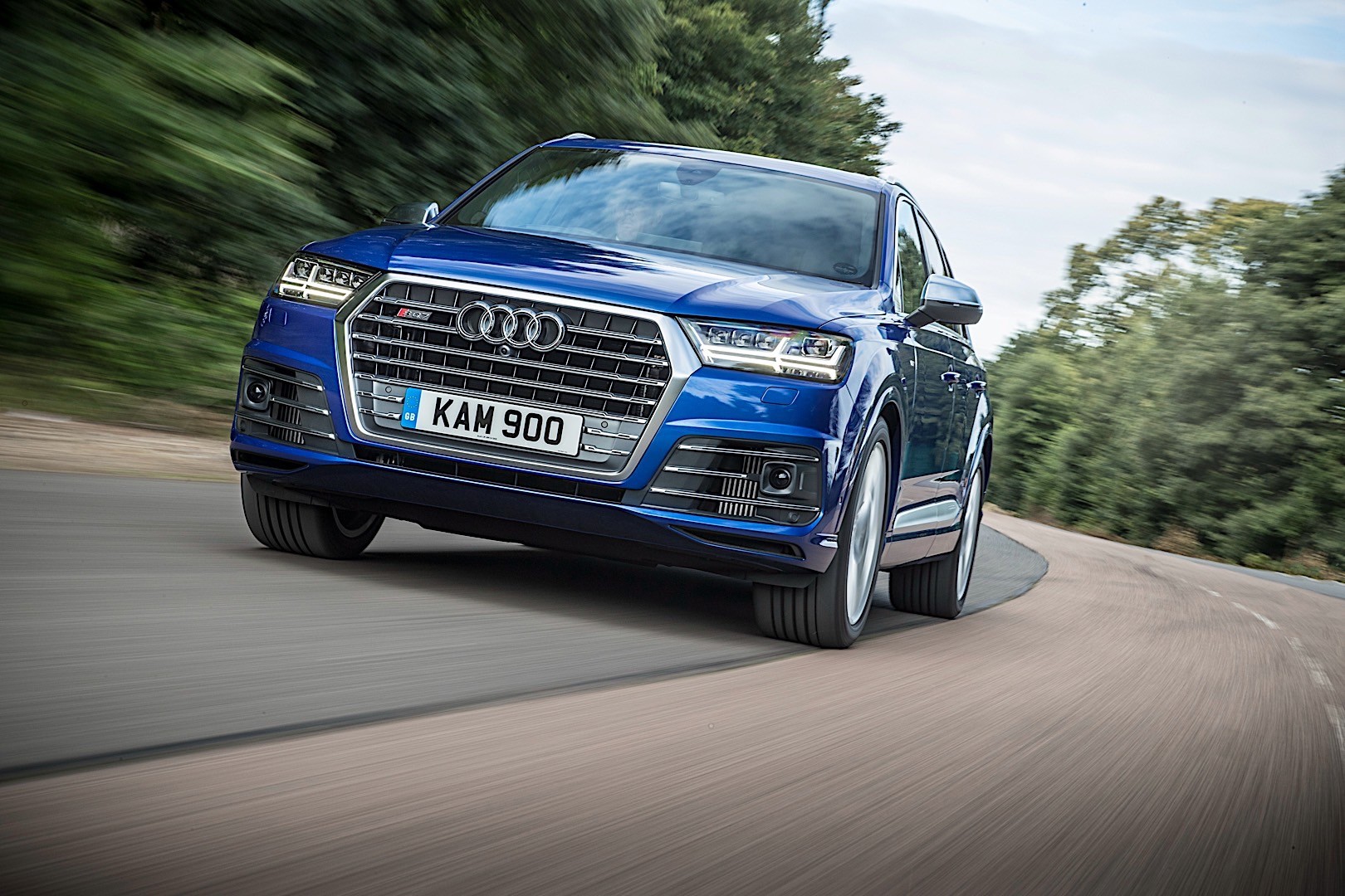 Audi Sq7 photo 25
