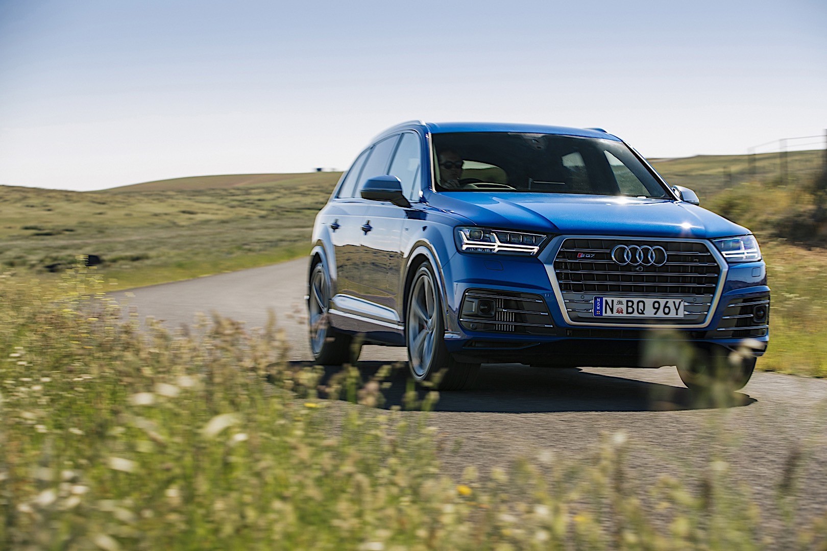 Audi Sq7 photo 36