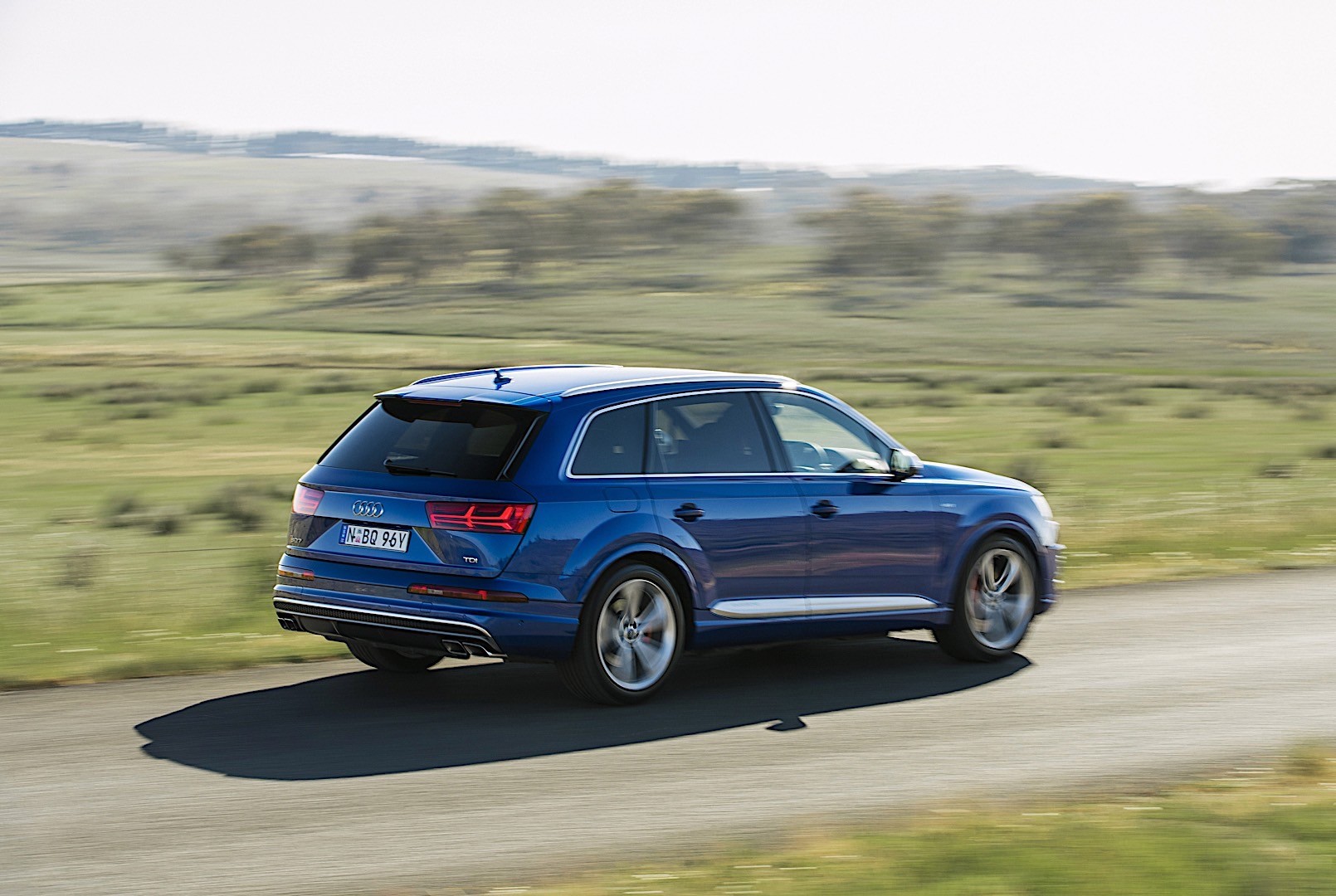 Audi Sq7 photo 38