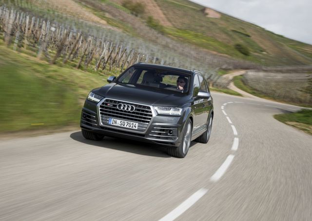 Audi Sq7 photo 40