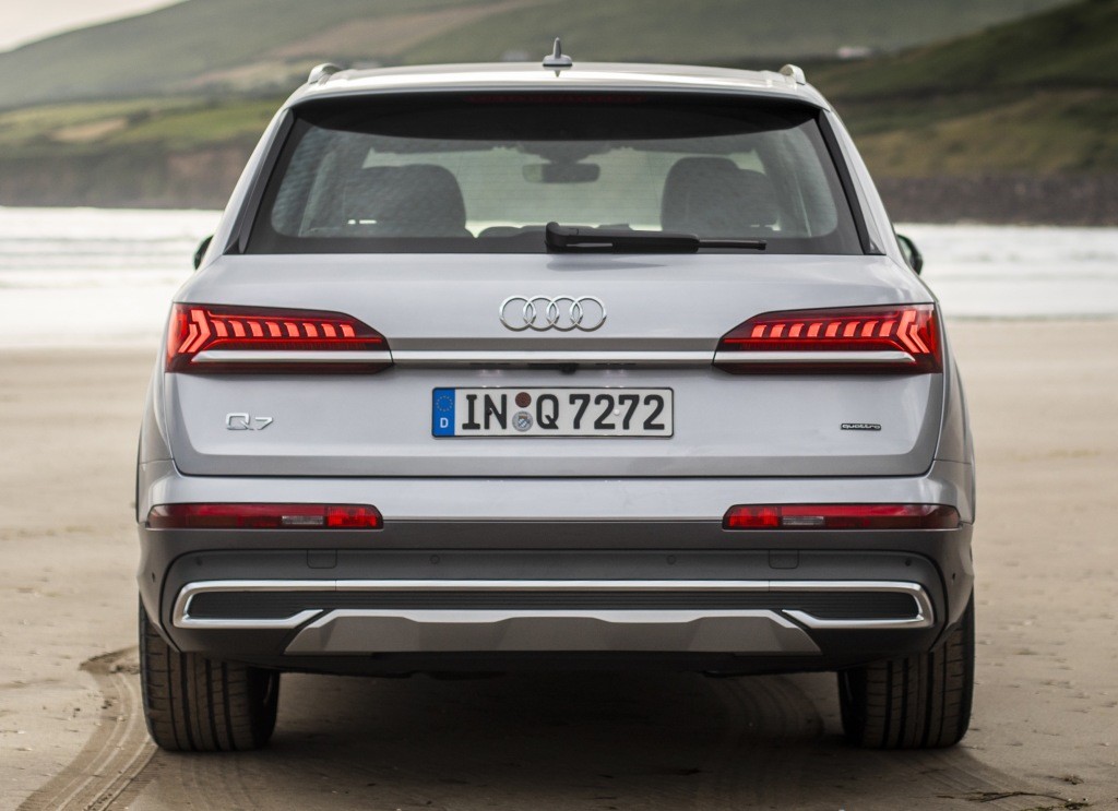 Audi Sq7 photo 28