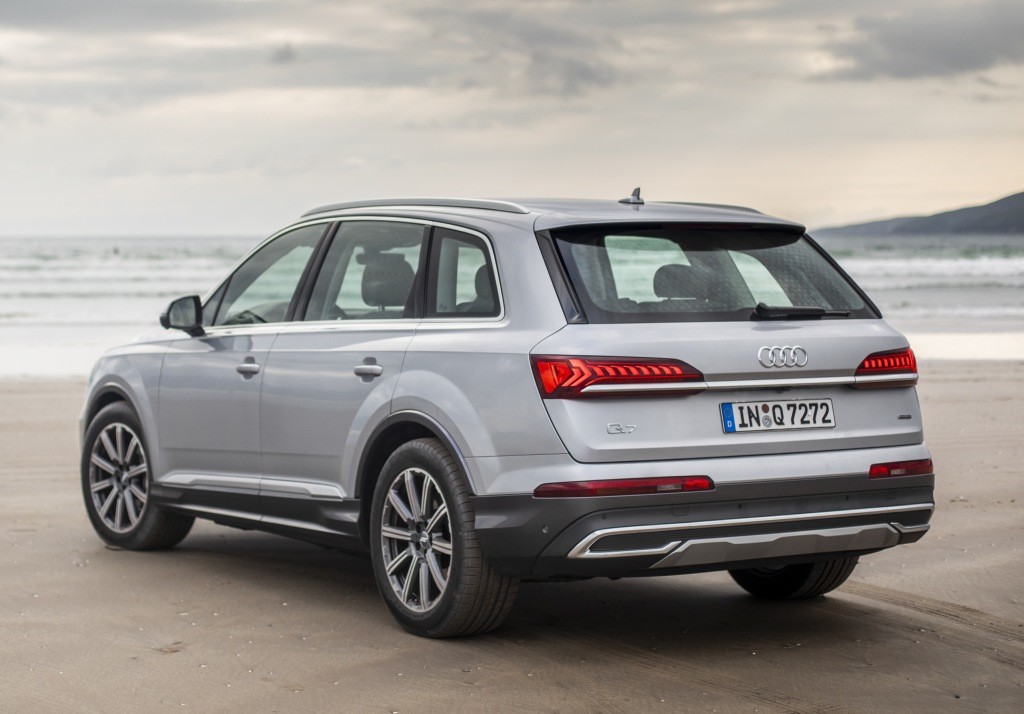 Audi Sq7 photo 32