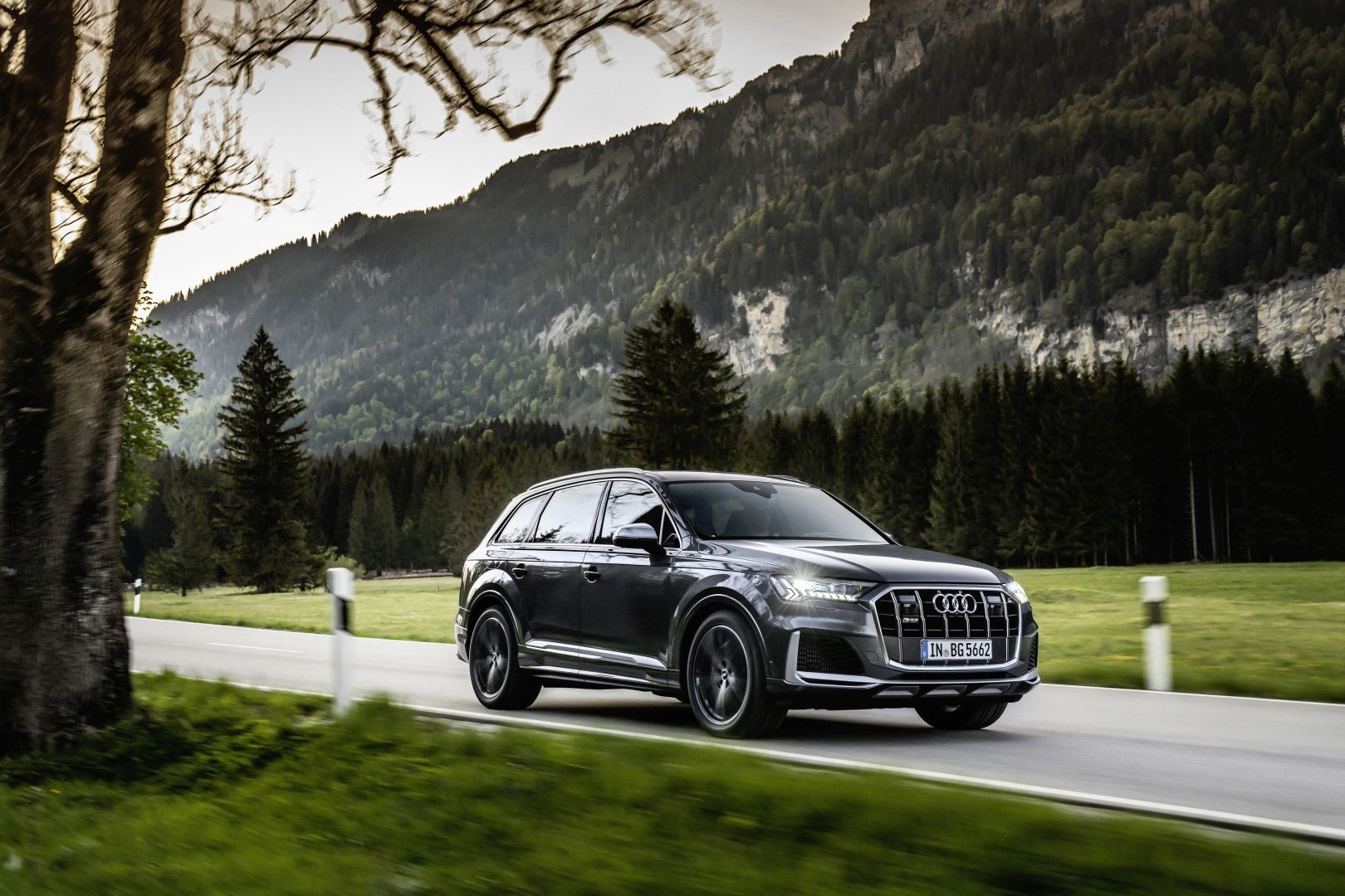 Audi Sq7 photo 48