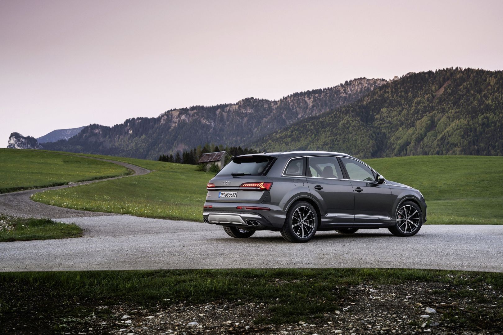 Audi Sq7 photo 56