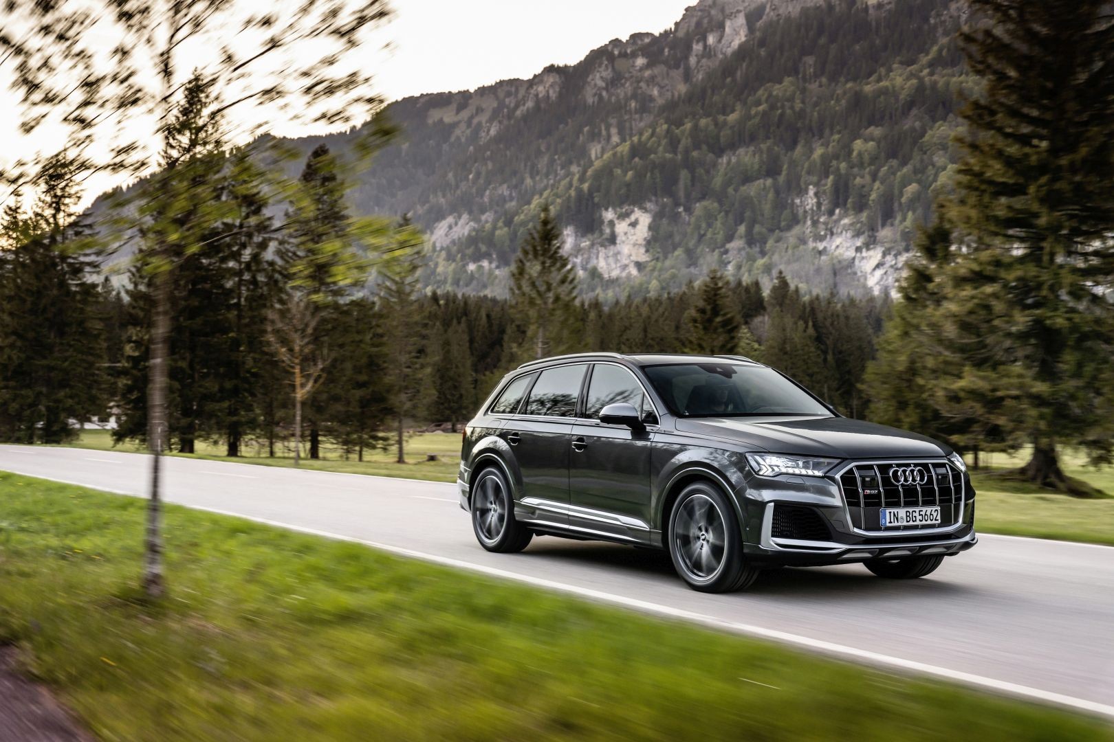 Audi Sq7 photo 73