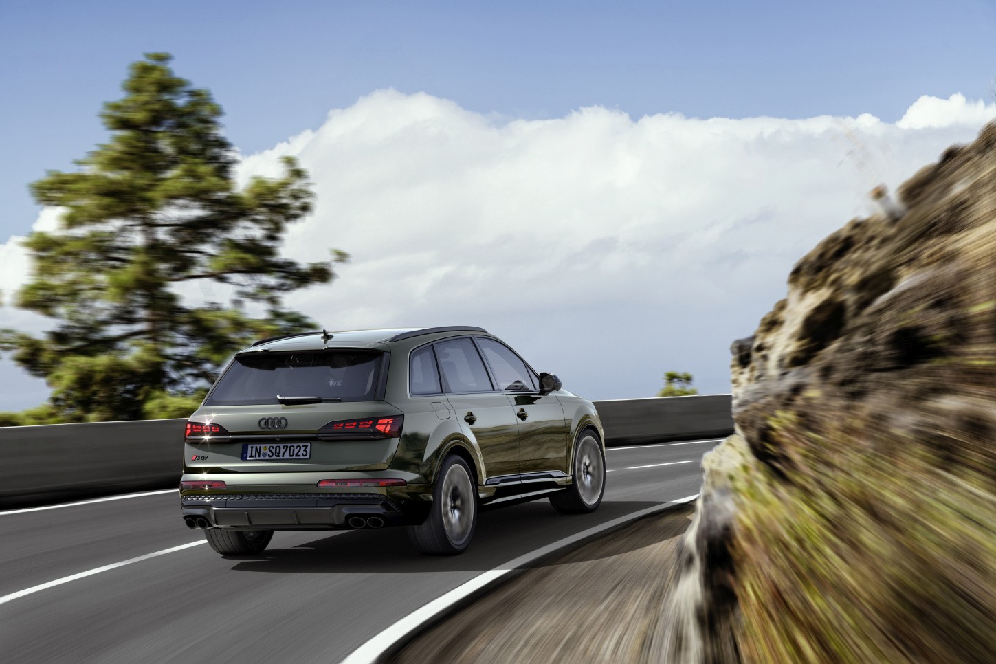 Audi Sq7 photo 19