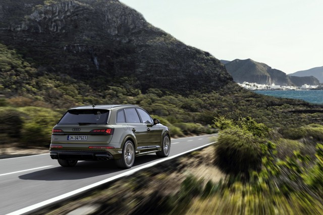 Audi Sq7 photo 20