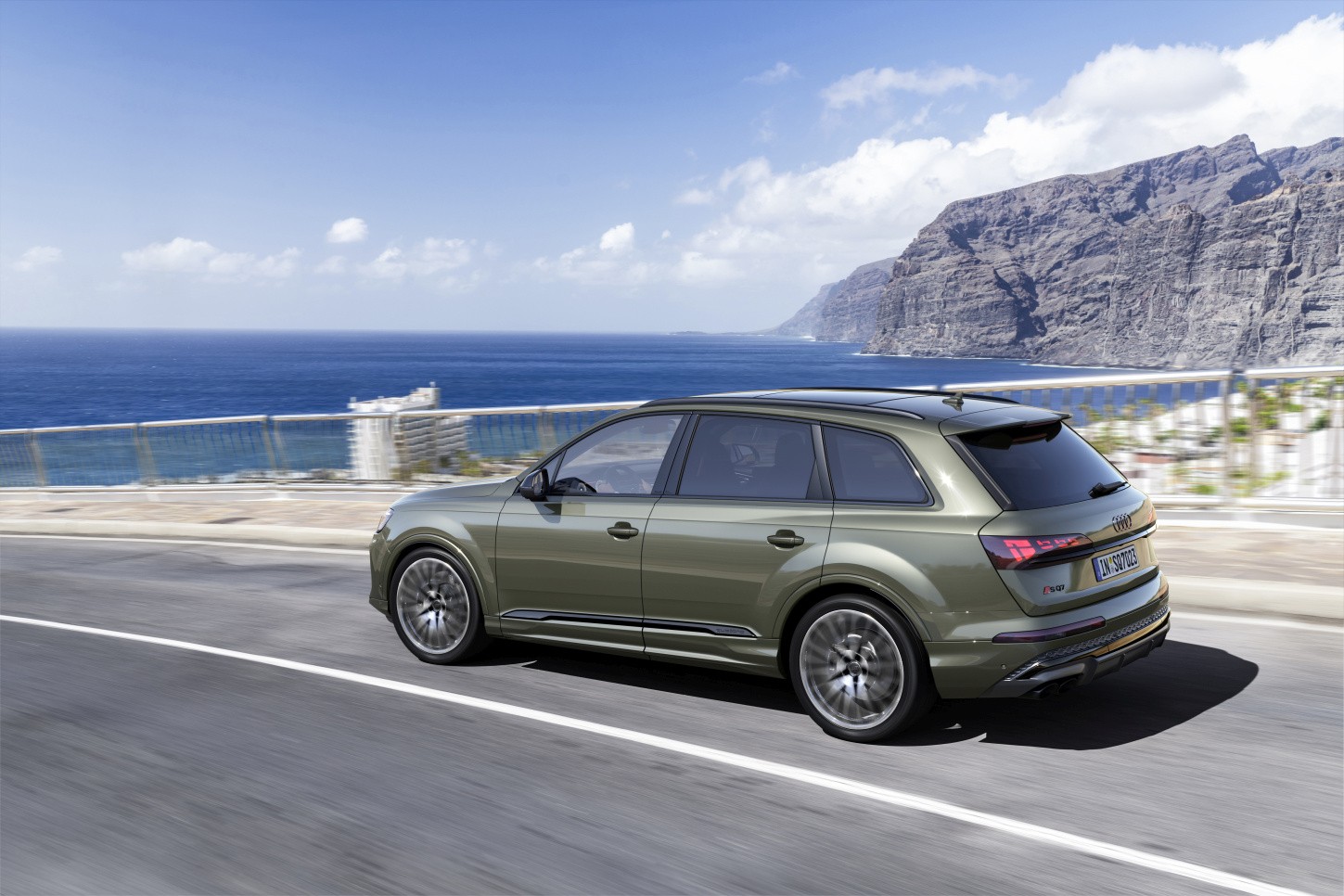 Audi Sq7 photo 22