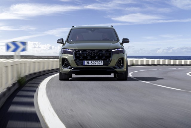 Audi Sq7 photo 23