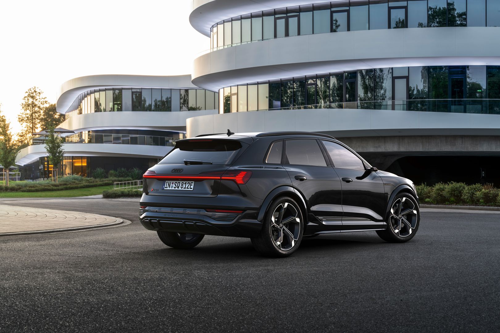Audi Sq8 E-Tron photo 12