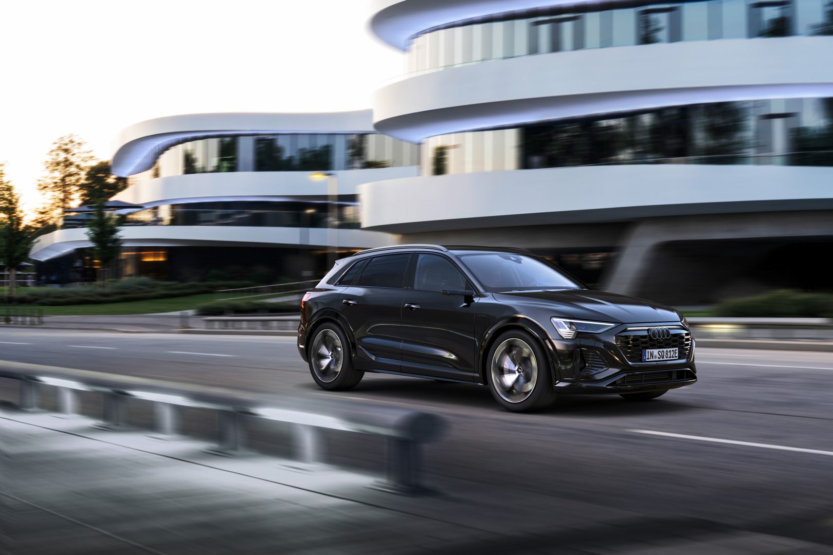 Audi Sq8 E-Tron photo 27