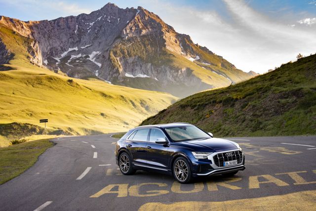 Audi Sq8 photo 30
