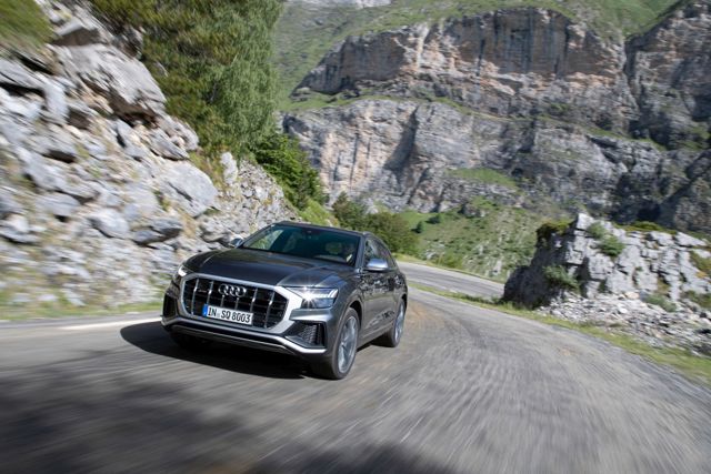 Audi Sq8 photo 32