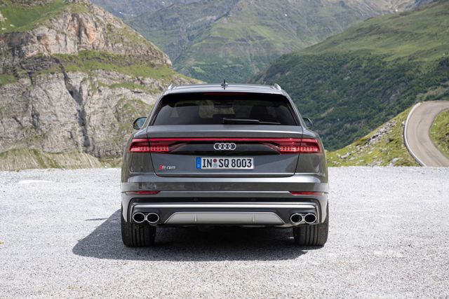 Audi Sq8 photo 37