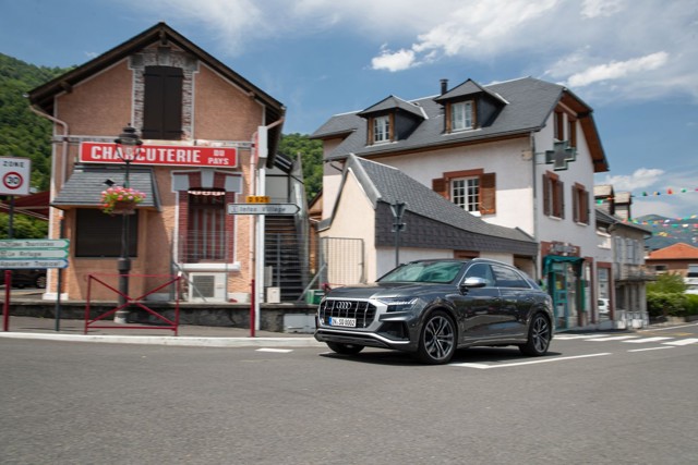 Audi Sq8 photo 43