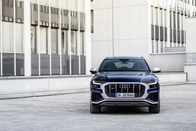 Audi Sq8 photo 55