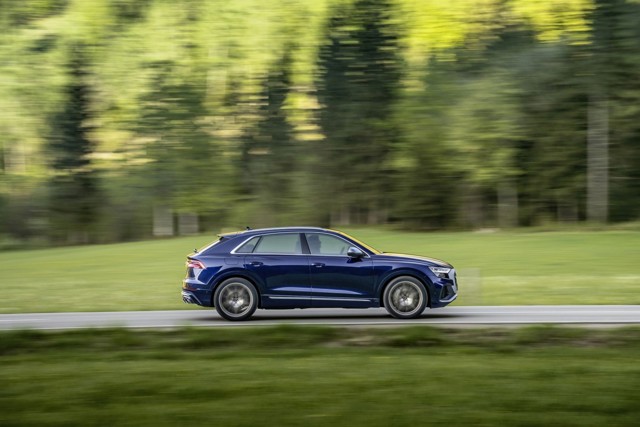 Audi Sq8 photo 57