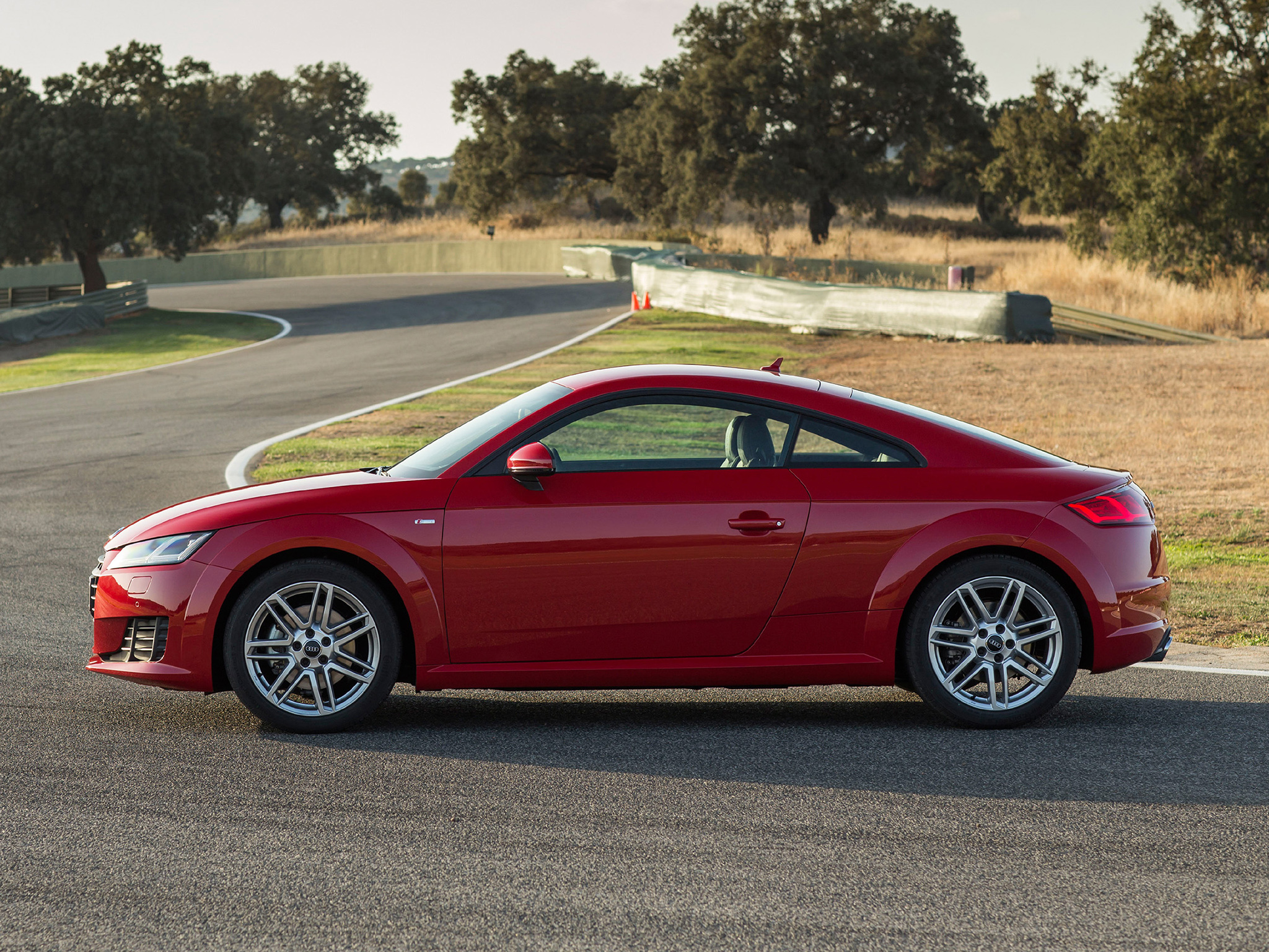 Audi Tt Coupe photo 25