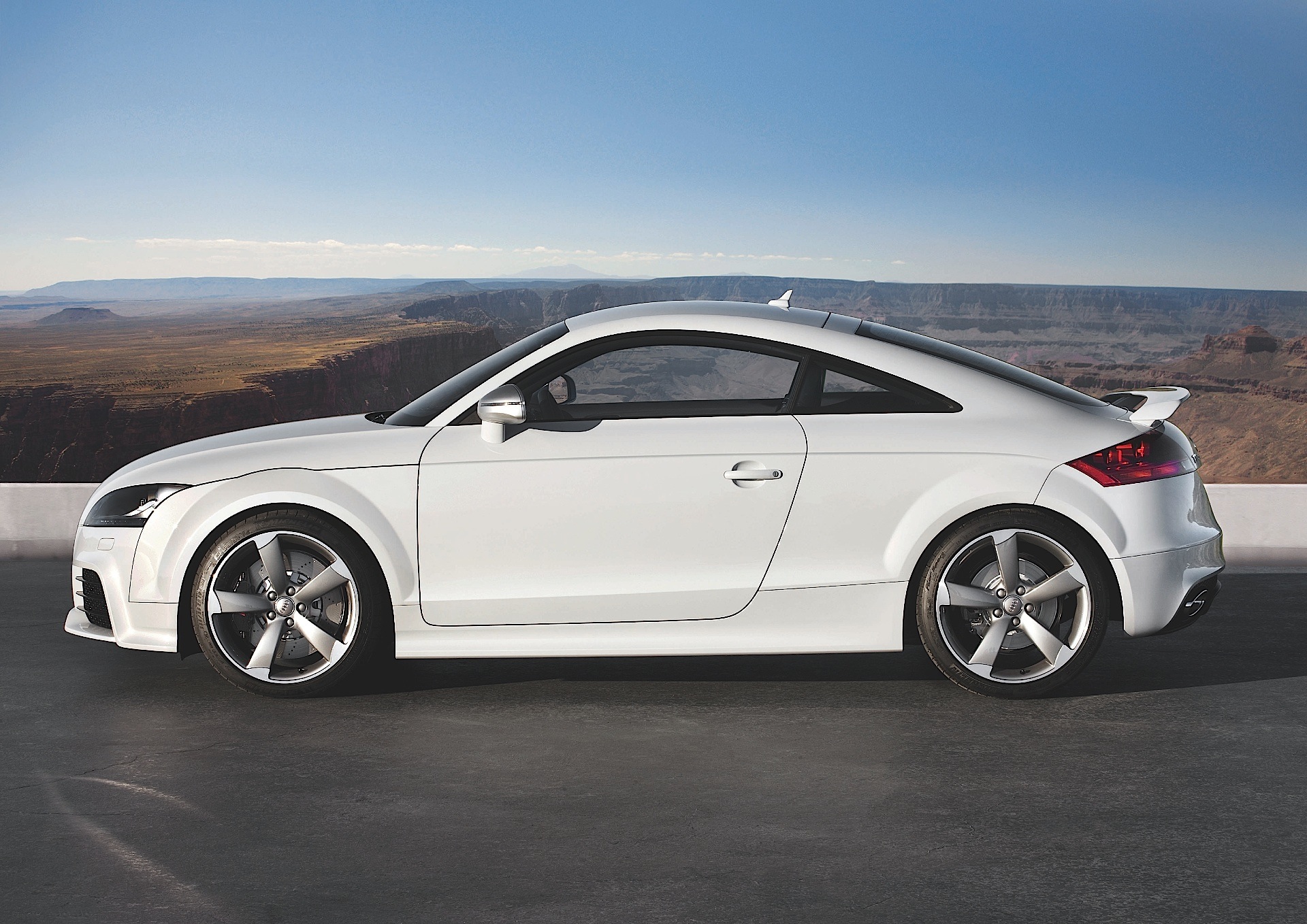 Audi Tt Rs Coupe photo 19