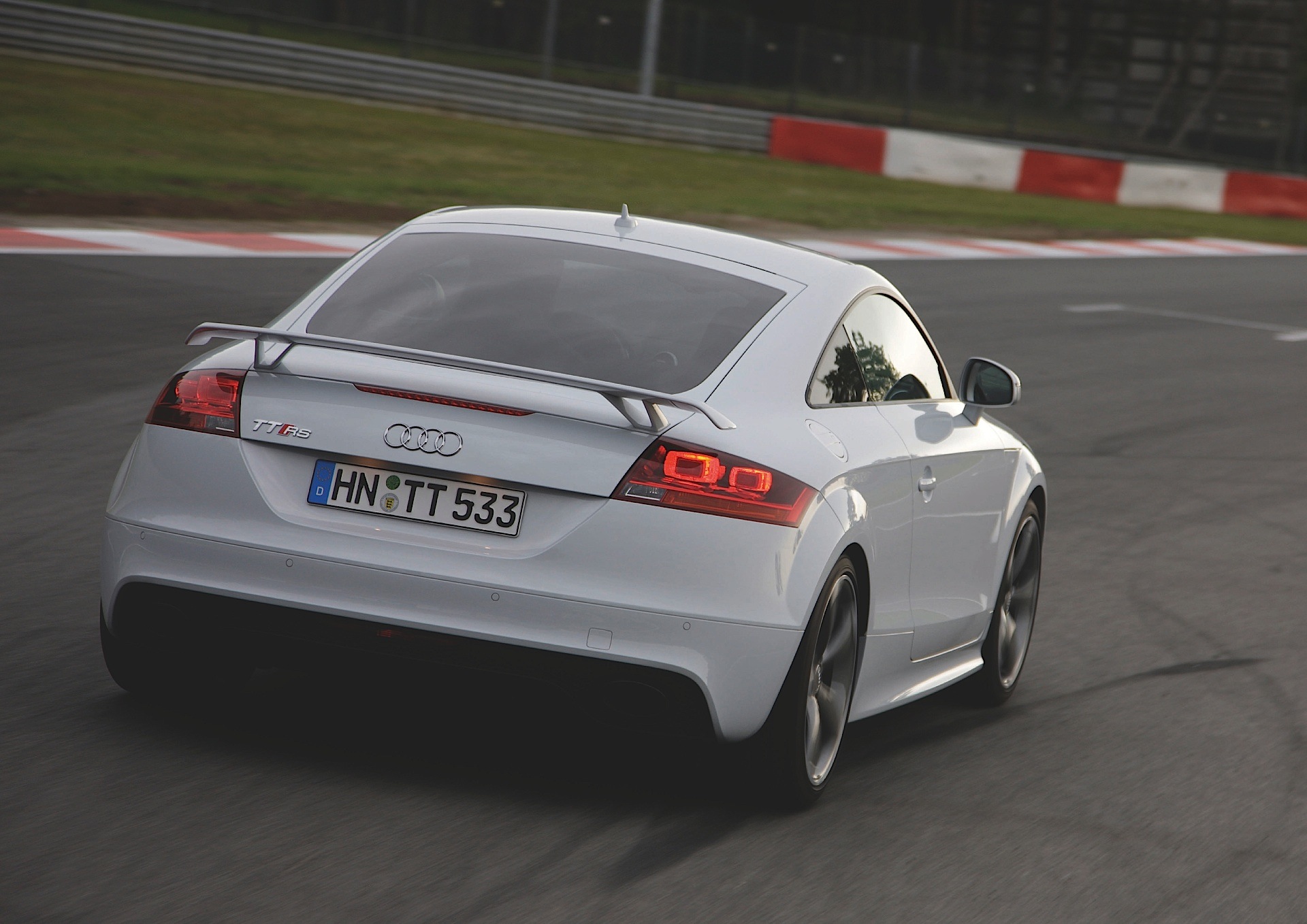 Audi Tt Rs Coupe photo 34