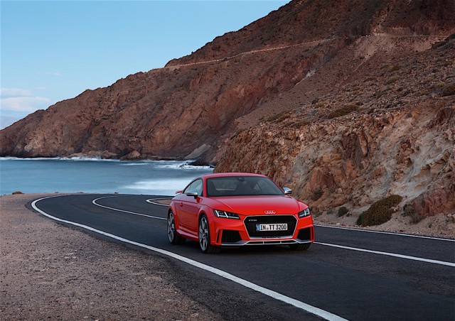 Audi Tt Rs Coupe photo 12