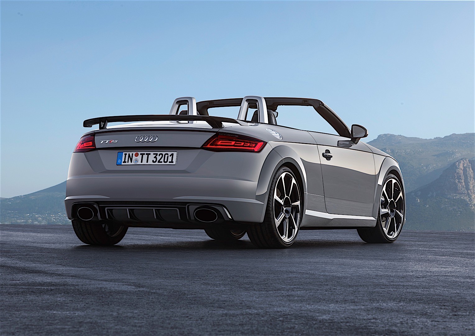 Audi Tt Rs Roadster photo 24