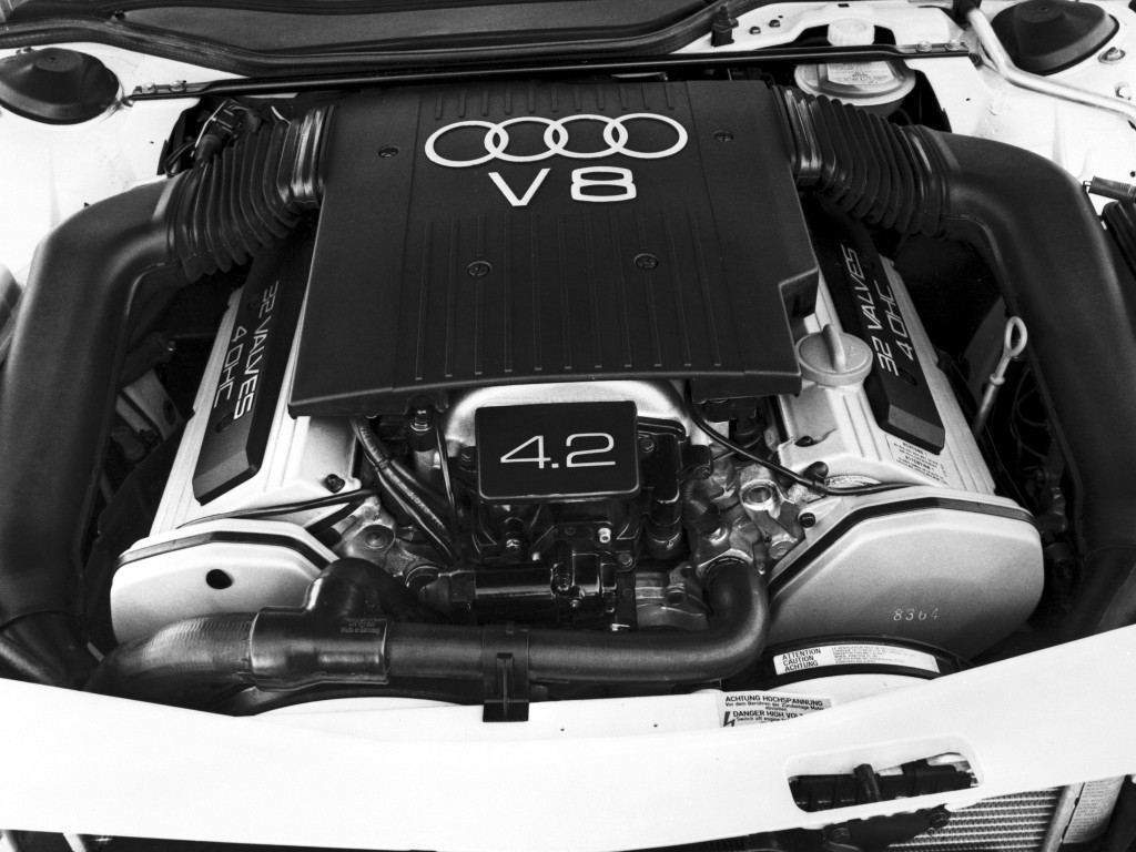 Audi V8 photo 36