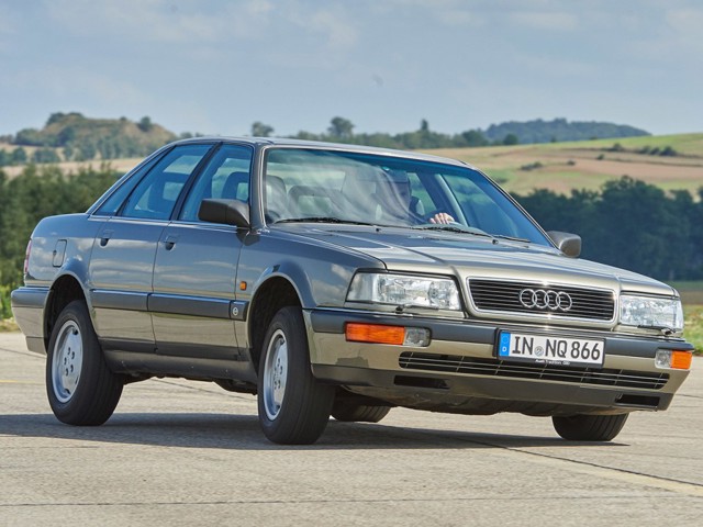 Audi V8 photo 9
