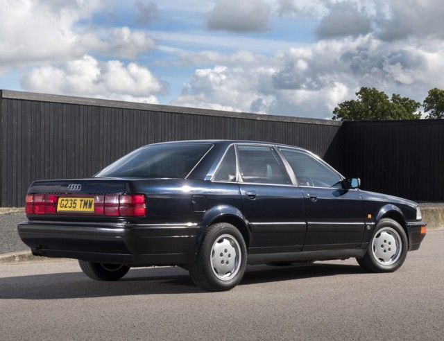 Audi V8 photo 20
