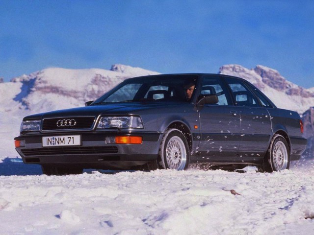 Audi V8 photo 23