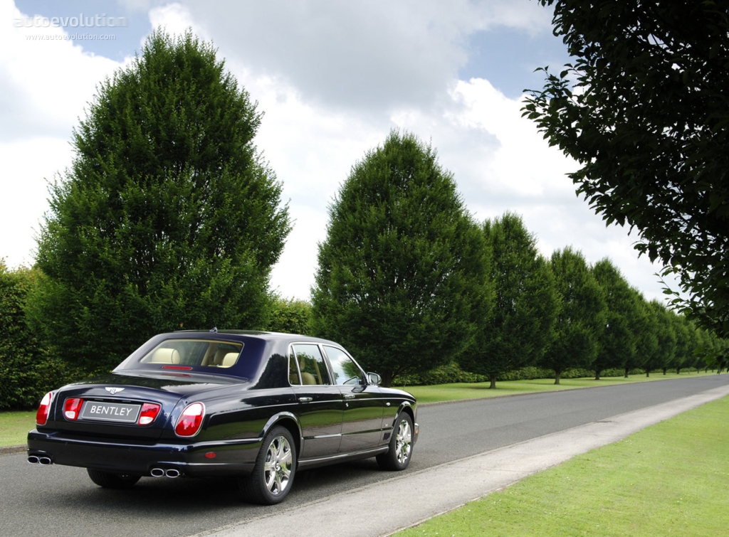 Bentley Arnage photo 2