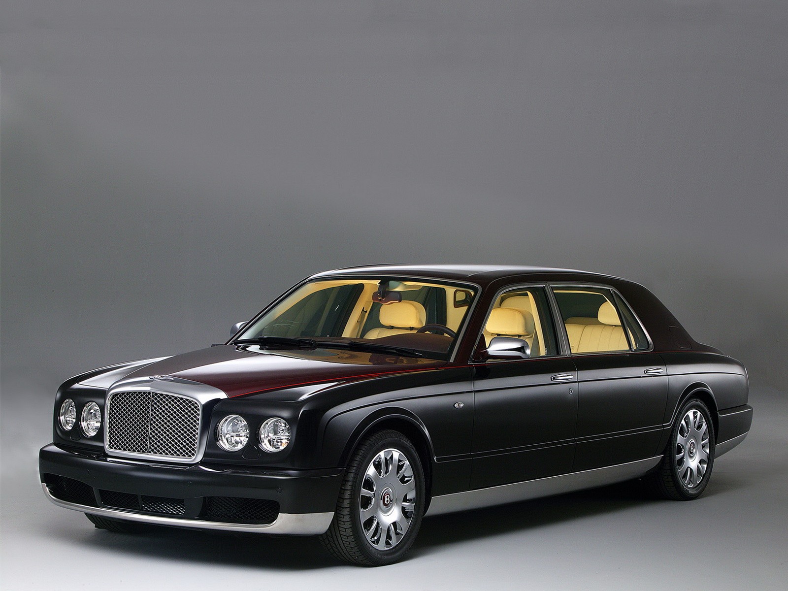Bentley Arnage photo 4