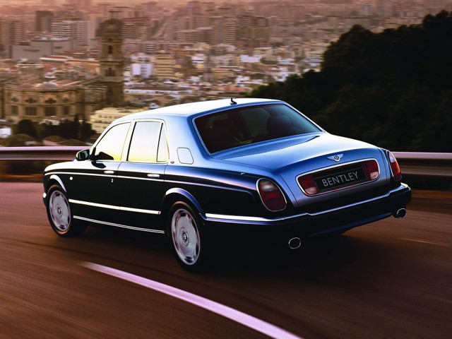 Bentley Arnage photo 13